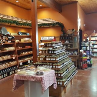 Stock Your Pantry for Less at These 8 Tennessee Amish and Mennonite Bulk Food Stores