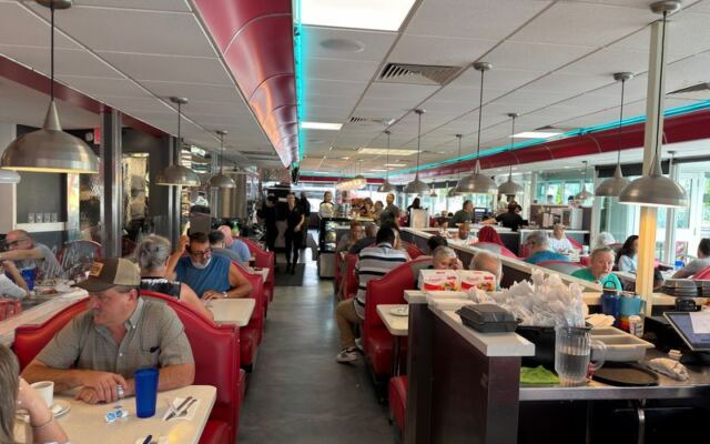 Before the Bahamas Ferry Leaves, These 8 Fort Lauderdale, Florida Breakfast Spots Fuel You Up