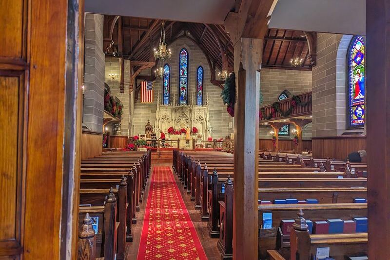 7 North Carolina Churches and Chapels Where Stained Glass Makes You Feel Like You’re in Europe