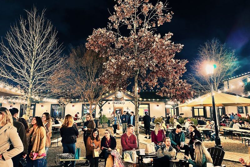For 17 Years, This European-Style Christmas Market Has Turned a Corner of North Carolina Into Germany
