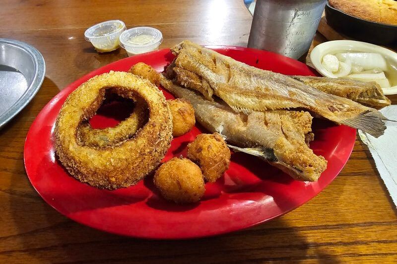 Crowds Still Pack This Longtime Tennessee Catfish House, Where Cornbread and Slaw Arrive Before the Fish