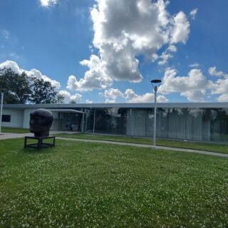 Inside the Glass Pavilion in Toledo, Ohio, Where Free Admission Gets You Live Glassblowing Demos