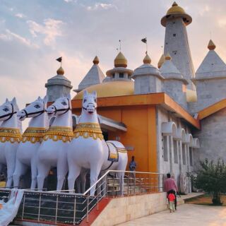 Inside Bundu’s Sun Temple, Where 18 Stone Wheels Form a Monumental Chariot