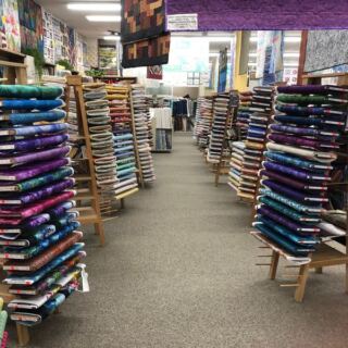 Crafters Lose Whole Afternoons Inside This Enormous Illinois Quilt Shop Packed With Color