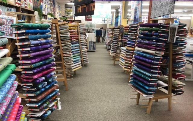 Crafters Lose Whole Afternoons Inside This Enormous Illinois Quilt Shop Packed With Color