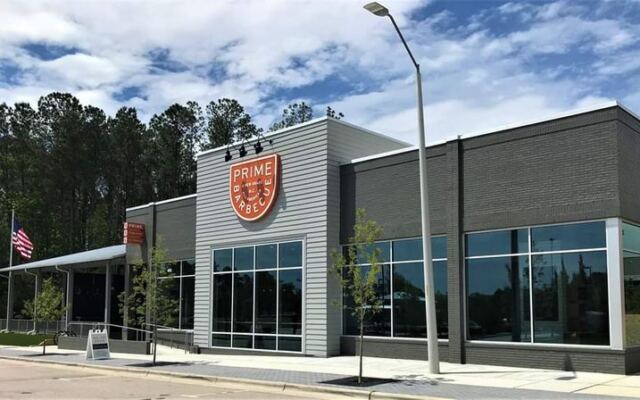This North Carolina Smokehouse Serves Texas-Style Ribs That Locals Drive Hours to Eat
