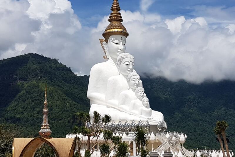 Wat Phra That Pha Sorn Kaew, Where Five Buddhas Overlook a Sea of Mountain Peaks