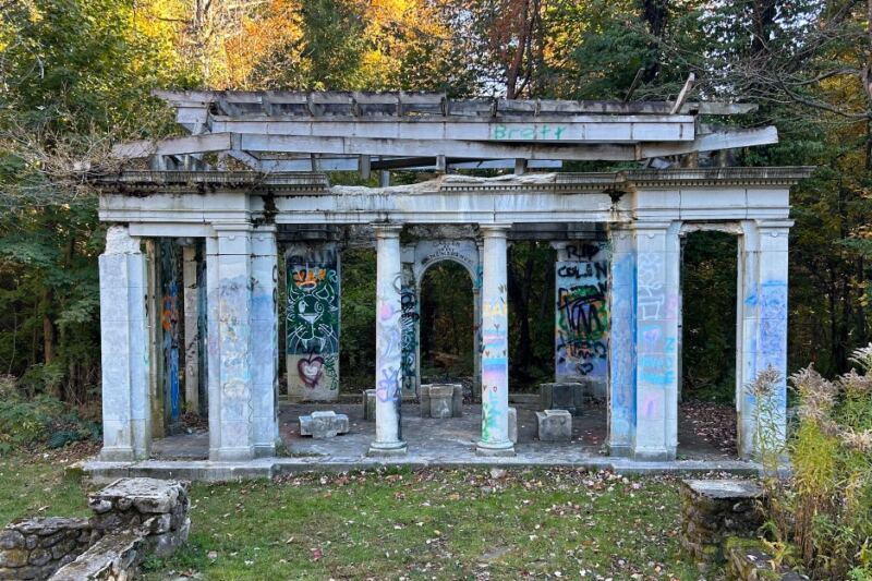 Crumbling Foundations Keep Interrupting Your Walk Through This Forgotten Massachusetts Park