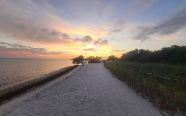 10 Florida Beachfront Campgrounds Where You Wake Up With Sand at Your Tent Door