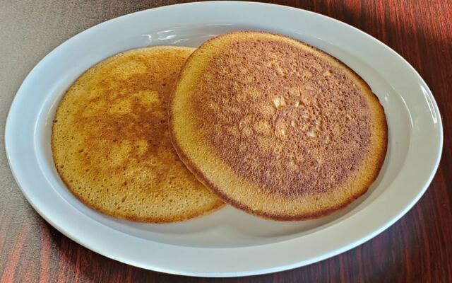 Fresh-Milled Flour Makes The Gluten-Free Pancakes At This Northern Illinois Cafe Impossibly Fluffy