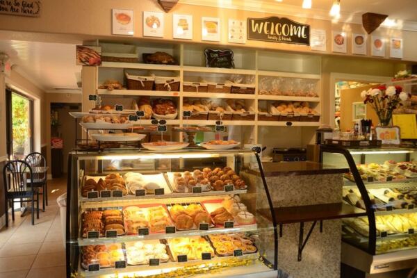 4 Florida Portuguese and Brazilian Bakeries Where Pastéis de Nata Come Out Warm