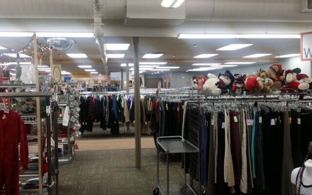 This Giant Minnesota Thrift Store Is So Big You’ll Lose Track of Time Hunting for Treasures