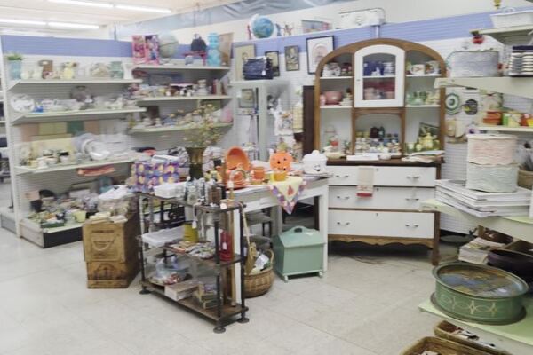 8 Ohio Antique Shops Where A Twenty-Dollar Bill Still Fills Your Trunk