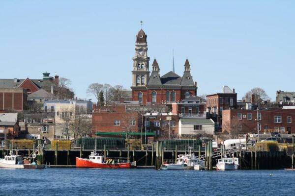 Park Once and Spend the Whole Day Exploring These 13 Walkable Massachusetts Harbor Towns