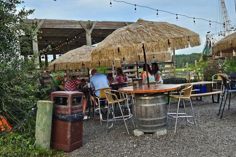 North Carolina’s No-Frills Seafood Shack Serves Locally Sourced Catch at Tables Right on the Water