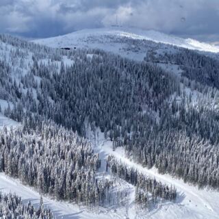 12 Affordable Mountain Escapes With Snowy Scenery and Cozy Cabins