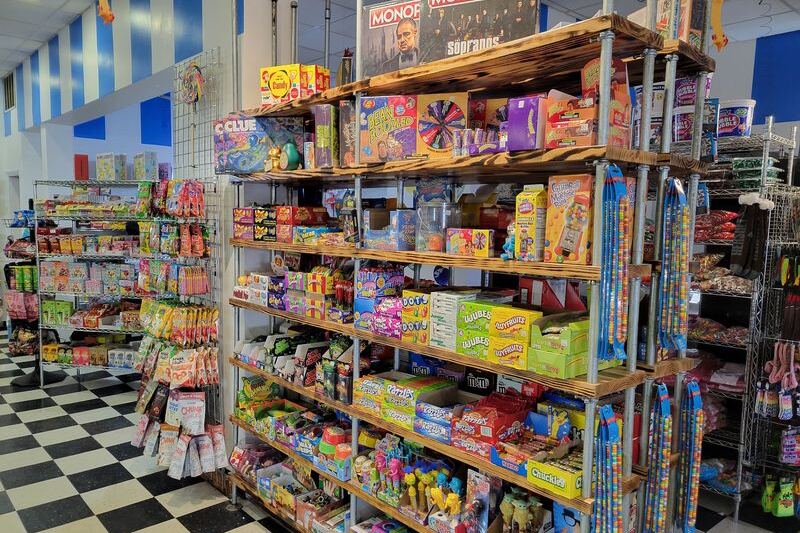 Grandparents Recognize Every Candy Jar At These 7 Old-Fashioned Ohio Sweet Shops