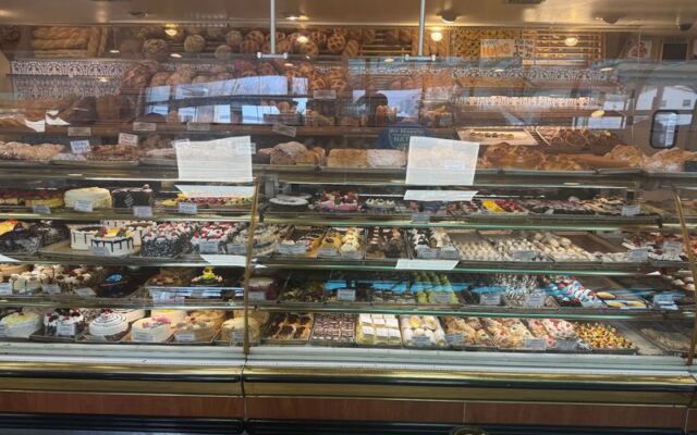 This Roselle, New Jersey Bakery Pairs Portuguese Custard Tarts With Celebration Cakes