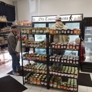 This Amish Bakery On Tulsa’s Route 66 Bakes Its Own Bread, Serves Sandwiches At Lunch, And Sells Amish Cheese To Go