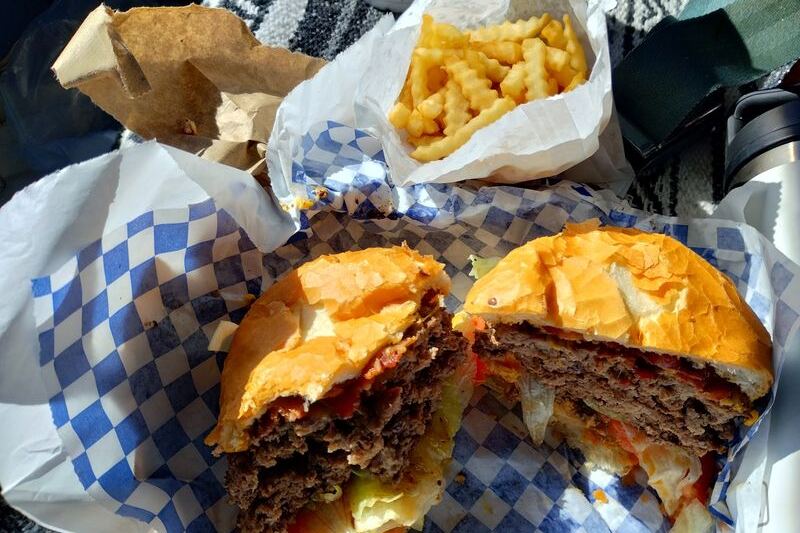 Bring Cash and Your Appetite to This California Burger Shack’s Huge Old-School Cheeseburgers