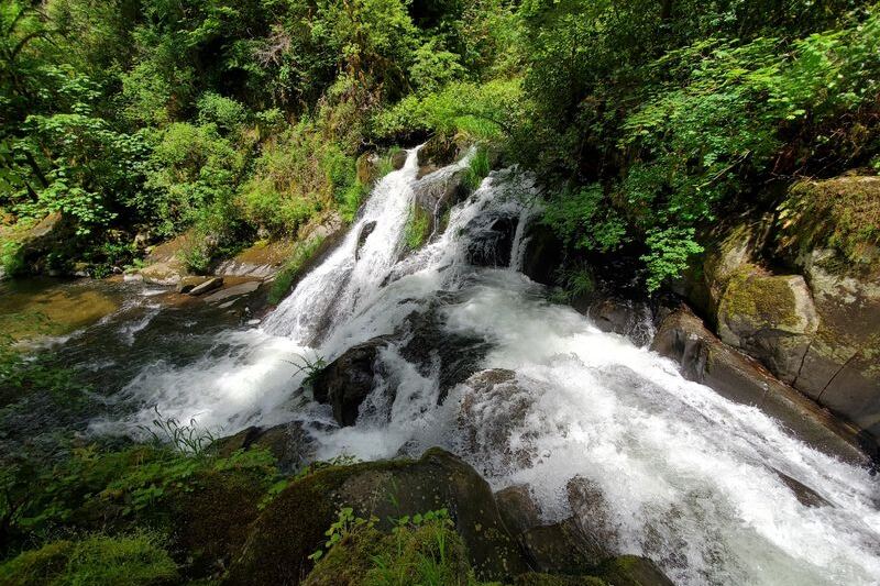 This Easy 1.5-Mile Oregon Waterfall Trail Is at Its Loudest Once the Fall Rains Arrive