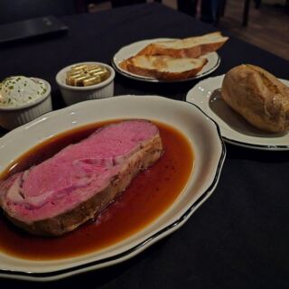The Prime Rib at This North Carolina Steakhouse Has Kept Diners Coming Back for Generations