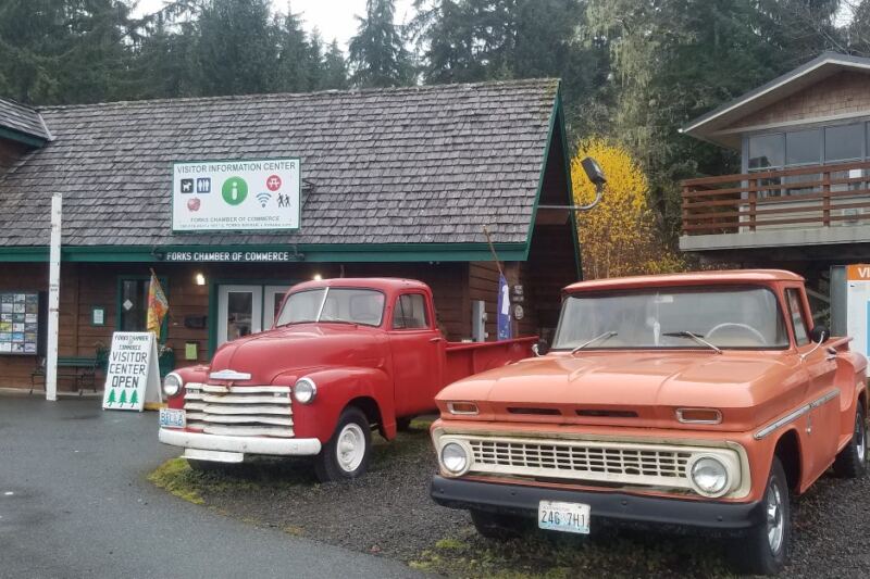 15 American Towns That Became Famous for Reasons Nobody Saw Coming