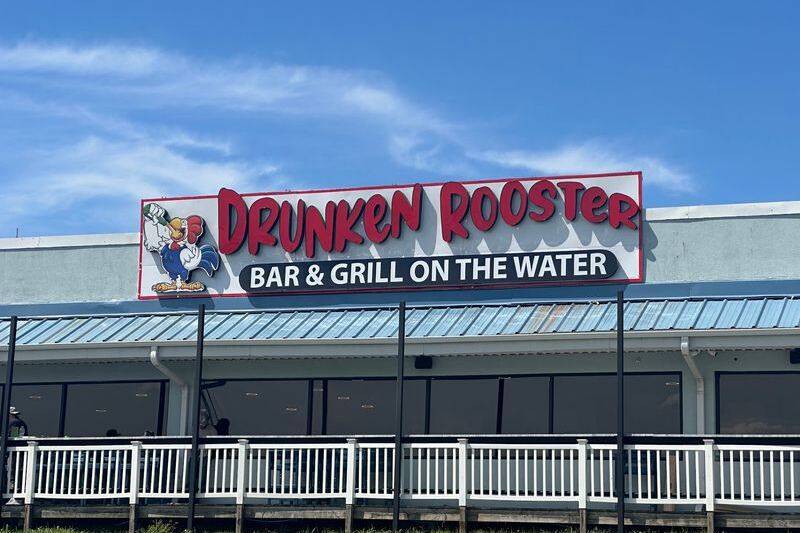 This Lakeside Grove, Oklahoma Restaurant Serves Dinner on the Water While You Watch People Fish