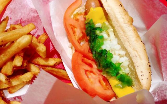 This Modest Skokie, Illinois Hot Dog Stand Has Refused Ketchup Since 1969, and Three Generations Still Come Back