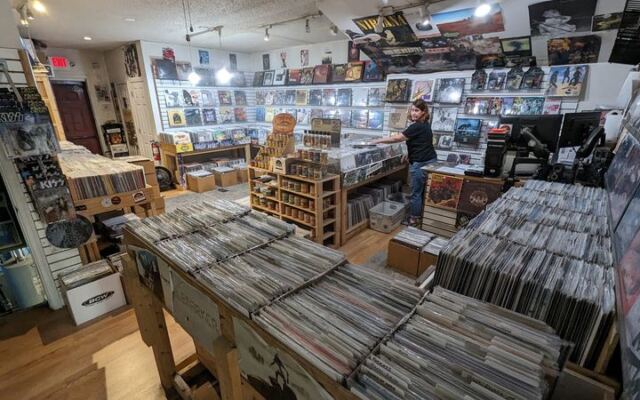 A Small New Jersey Shop Is a Vinyl Lover’s Dream Packed With Newer Records