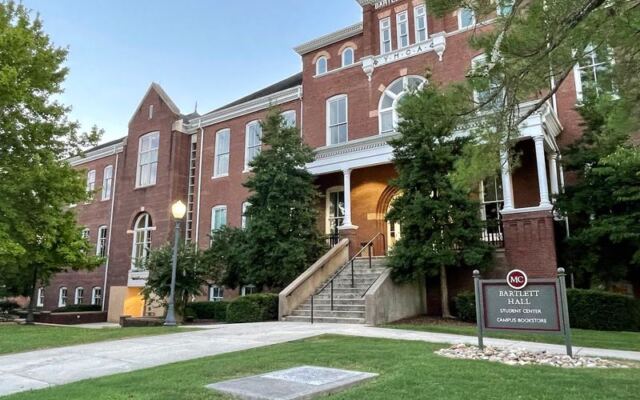 This Small Tennessee College Offers Full-Tuition Scholarships and Ranks Among America’s Best Values