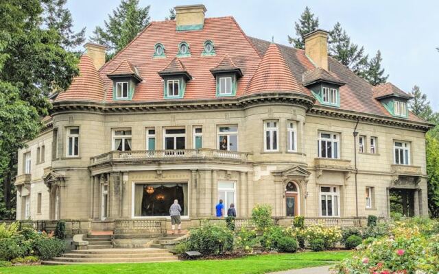 Pittock Mansion Is the Portland, Oregon Hilltop Château Where the City and Mount Hood Spread Out Below You