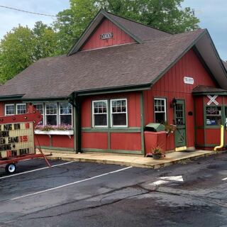5 Ohio Restaurants Inside Old Train Depots Where Dinner Comes With Railroad History