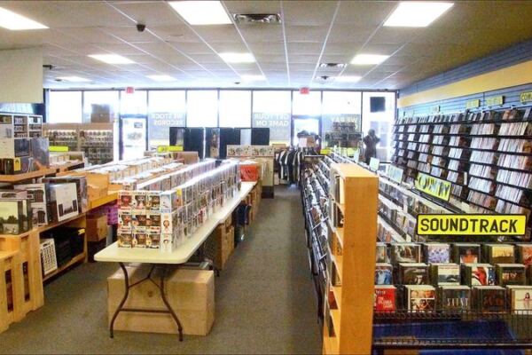 7 North Carolina Record Stores Where Crate Digging Turns Into a Whole Afternoon
