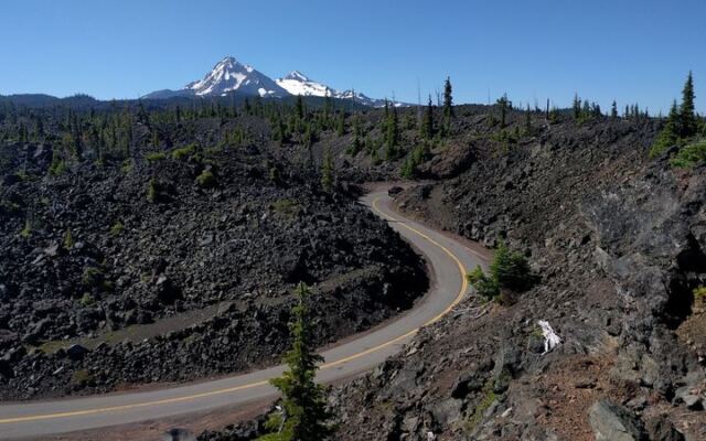 These 10 Lonely Oregon Roads Have Stories That Keep Locals Off Them After Sunset