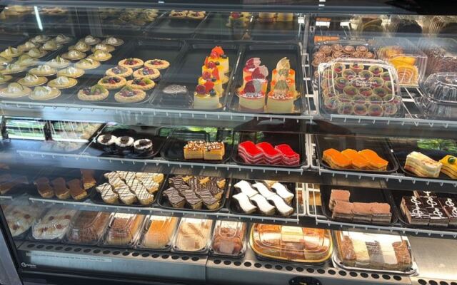 Where Do Floridians Go for Key Lime Pie Worth the Drive? These 9 Keys Bakeries