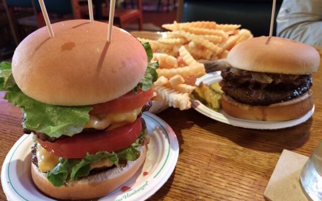 This Old-School Minnesota Burger Stand Piles On Fries So Big the Whole Table Shares