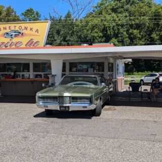 This Is One of the Last Carhop Drive-Ins in Minnesota, and the Burgers Still Come Right to Your Window