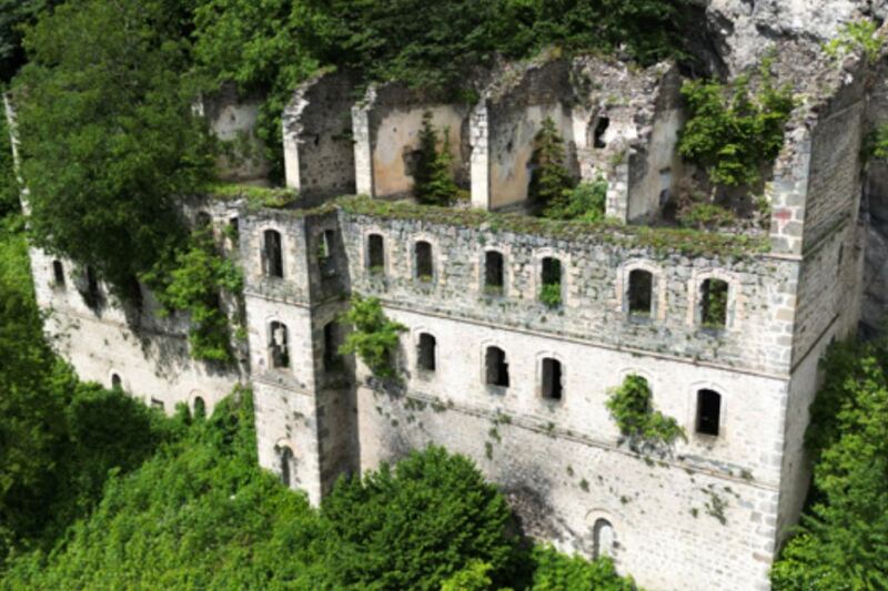 This Turkish Monastery Has Been Hidden in the Mountains for More Than 1,700 Years