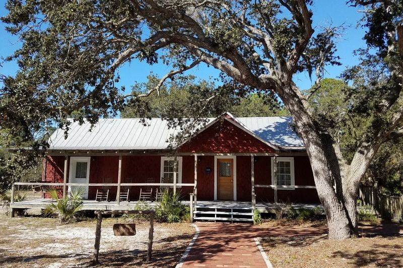 Cannons, Seashells, and a 1920s Home Wait at This Quiet Old Florida State Park in Cedar Key