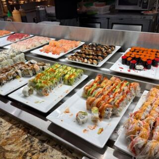 At This Texas Seafood Buffet, Fresh Sushi and Poke-Grade Tuna Keep Coming Without Emptying Your Wallet