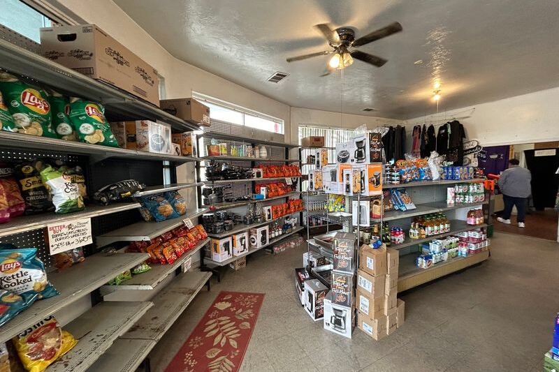 Frugal Californians Stock Up on Name-Brand Groceries for Less at This Salvage Store