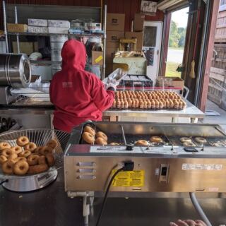 Freshly Fried Apple Cider Doughnuts Are the Reason to Stop at Windy Hill Orchard & Cidery in York, South Carolina