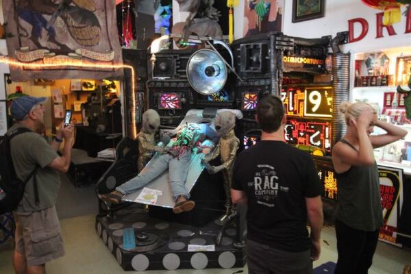 This Oregon Museum Is So Delightfully Creepy That Halloween Fans Drive Hours to See It