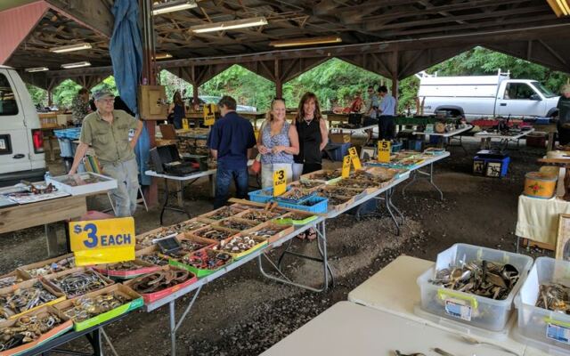 Treasure Hunters Find Paradise Indoors And Out At This New Jersey Flea Market