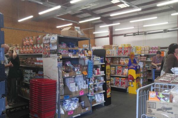 This Tennessee Salvage Grocery Is Where Frugal Shoppers Go to Stretch Their Food Budget
