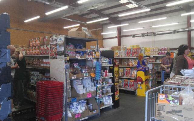 This Tennessee Salvage Grocery Is Where Frugal Shoppers Go to Stretch Their Food Budget