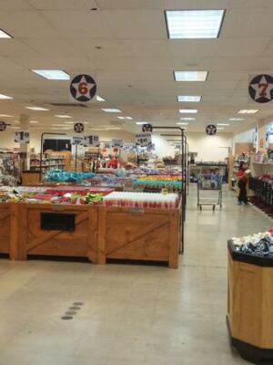 At This Family-Run Arizona Grocery, Name-Brand Goldfish Packs Ring Up for a Dime and Tortillas for a Quarter