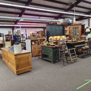 Over A Thousand Antique Booths Wait Inside Ohio’s Sprawling Heart Of Ohio Antique Center