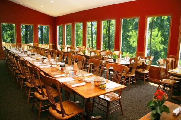 At Hilltop Herb Farm Near Cleveland, Texas, Lunch Comes Straight From the Garden Beds Around You